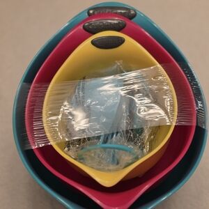 Cuisinart Colorful Mixing Bowl Set